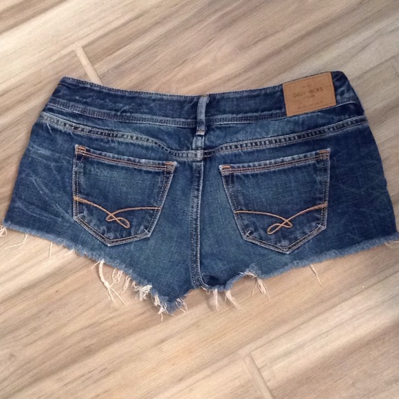 Shorts - Picture 2 of 2